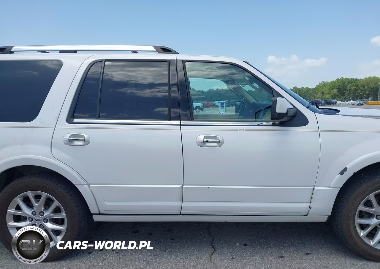2015 Ford Expedition Limited VIN:1FMJU2AT8FEF33279 - 13