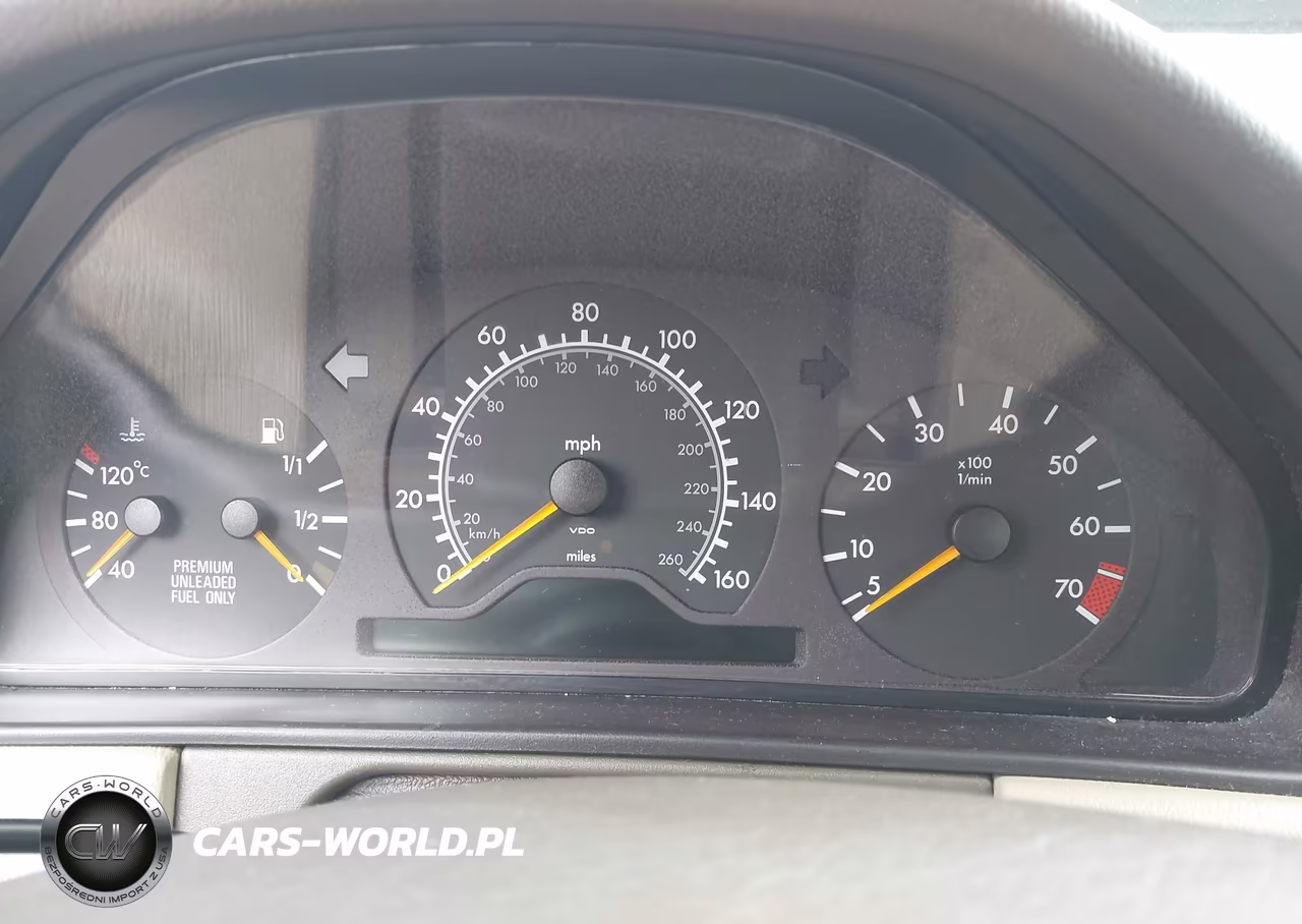 1997 Mercedes-Benz E 320 VIN:WDBJF55F4VA308950 - 7