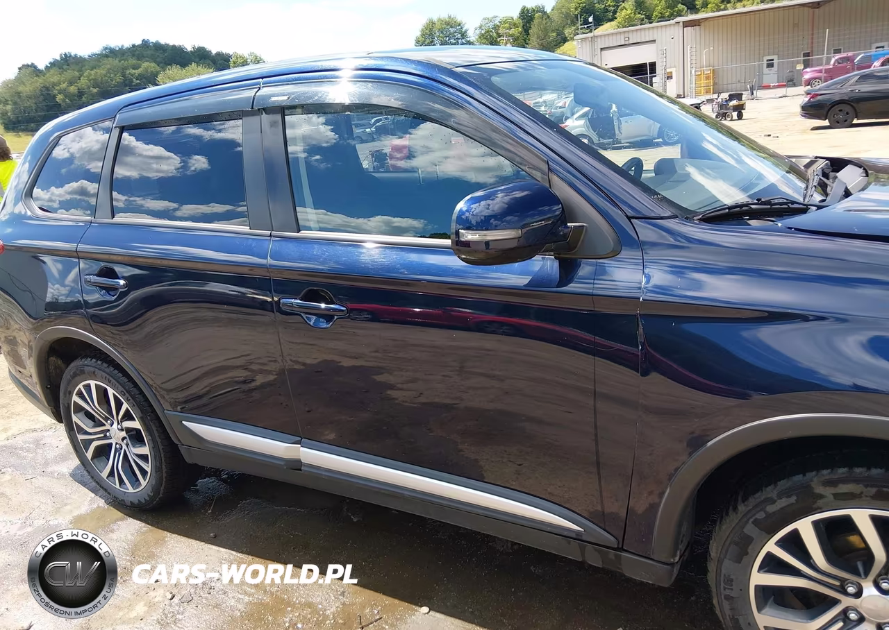 2018 Mitsubishi Outlander Se VIN:JA4AZ3A35JZ011717 - 13