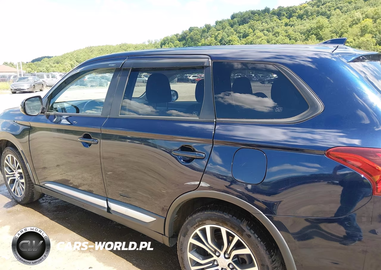 2018 Mitsubishi Outlander Se VIN:JA4AZ3A35JZ011717 - 14