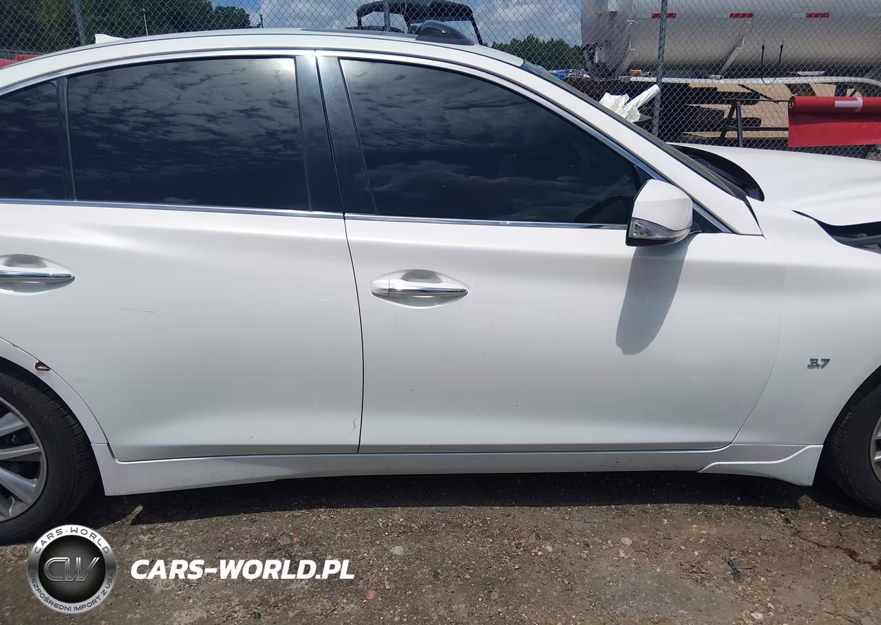 2015 Infiniti Q50 Premium VIN:JN1BV7AP9FM343764 - 13