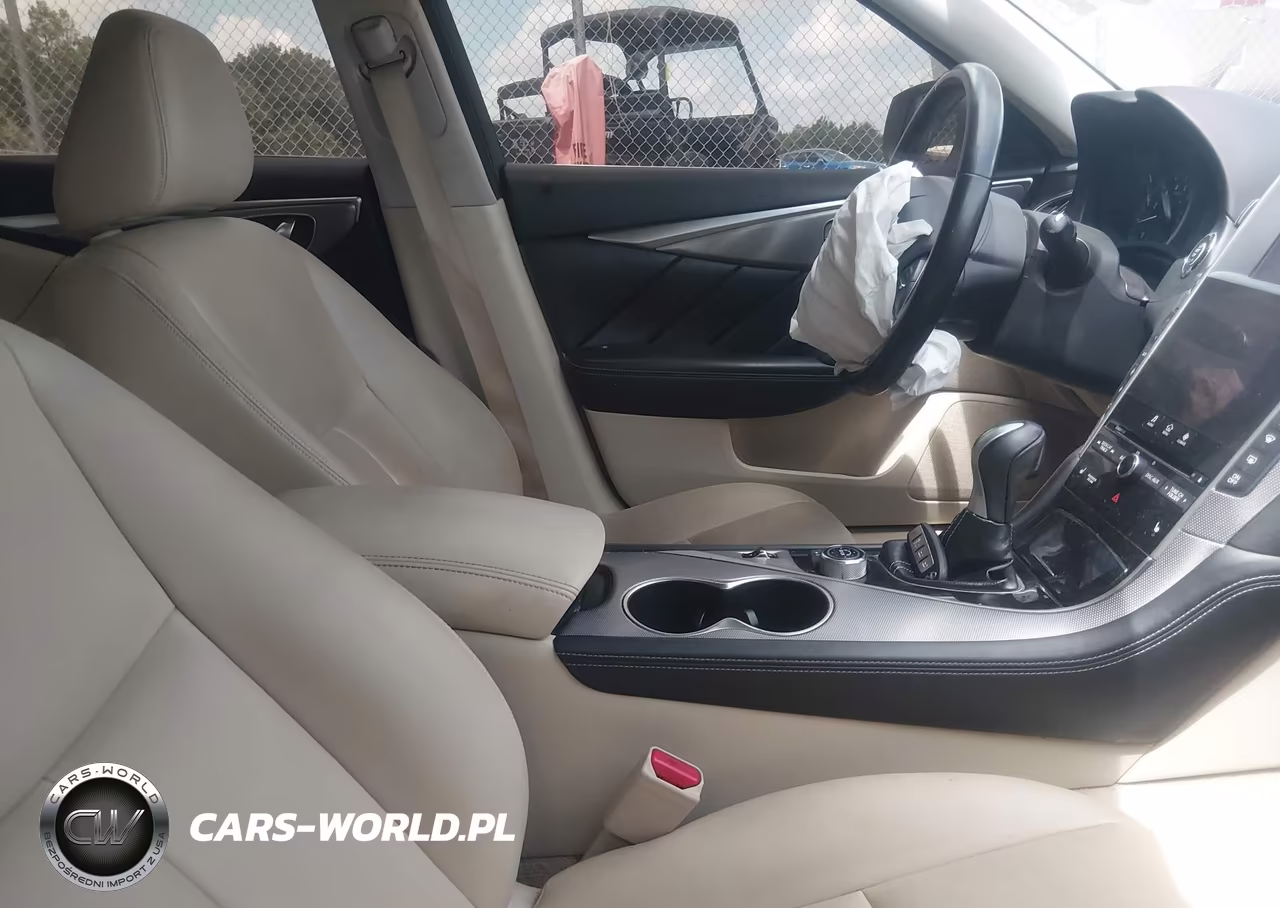 2015 Infiniti Q50 Premium VIN:JN1BV7AP9FM343764 - 5