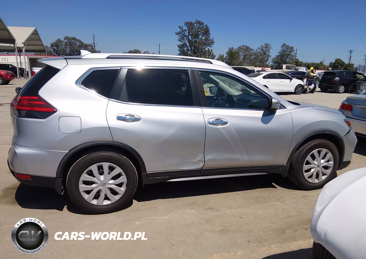2017 Nissan Rogue S VIN:JN8AT2MT4HW141873 - 13