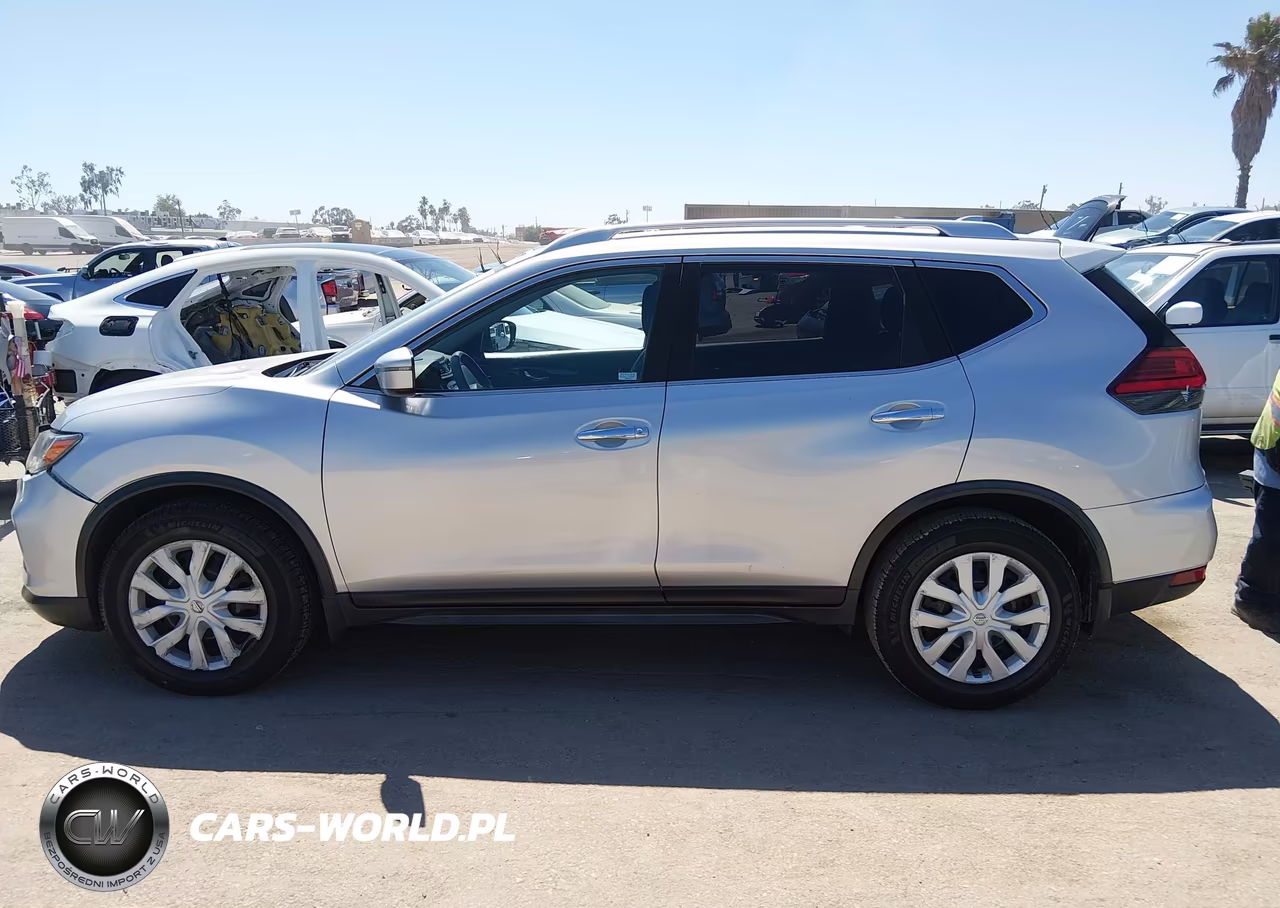 2017 Nissan Rogue S VIN:JN8AT2MT4HW141873 - 14