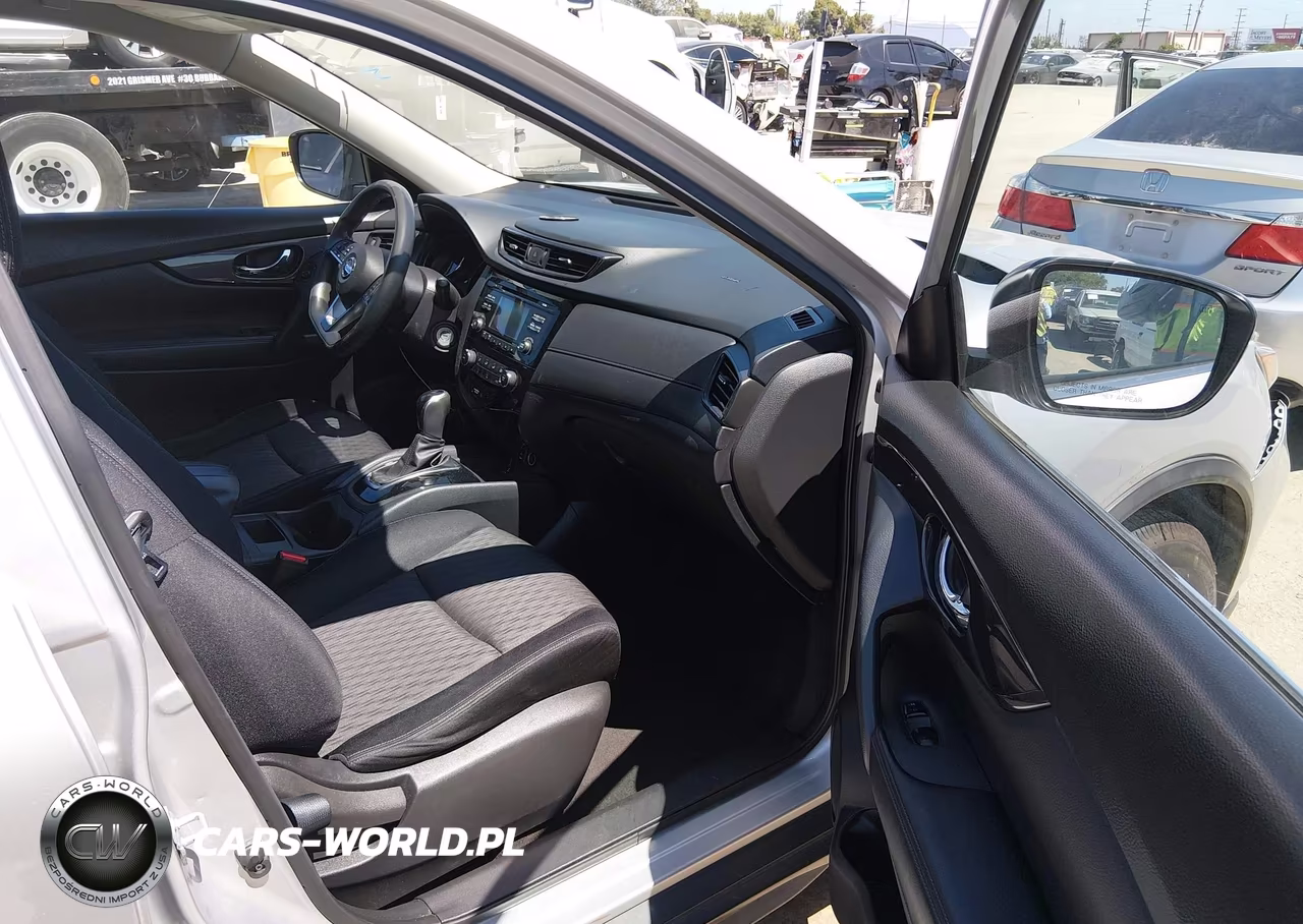 2017 Nissan Rogue S VIN:JN8AT2MT4HW141873 - 5
