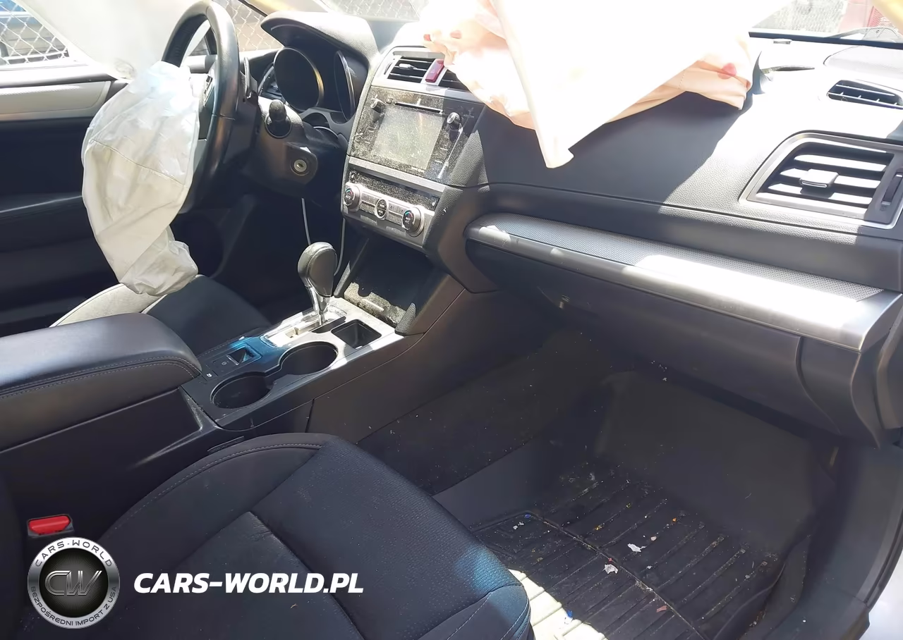 2016 Subaru Legacy 2.5I Premium VIN:4S3BNAF6XG3033804 - 5