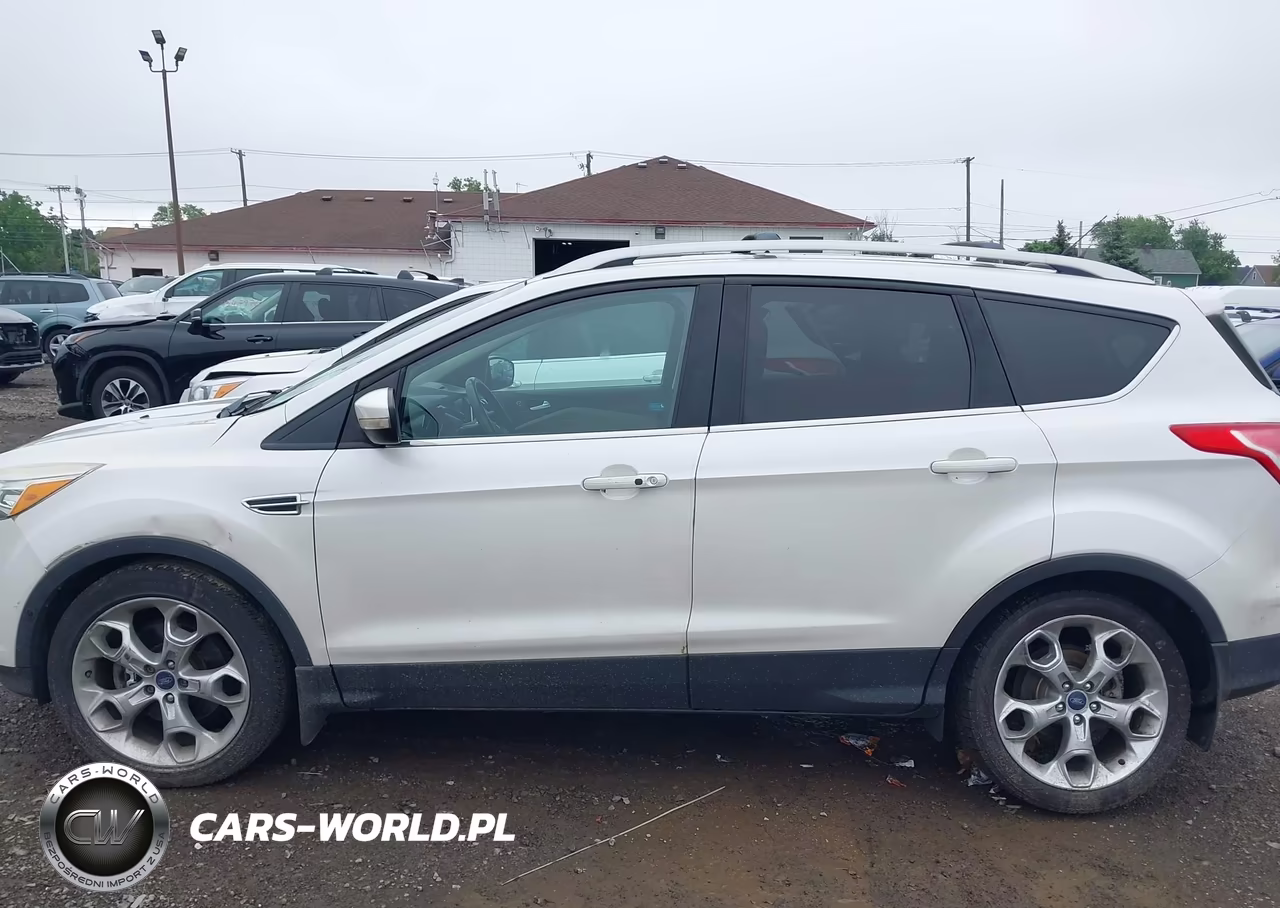 2015 Ford Escape Titanium VIN:1FMCU9J99FUC02402 - 14