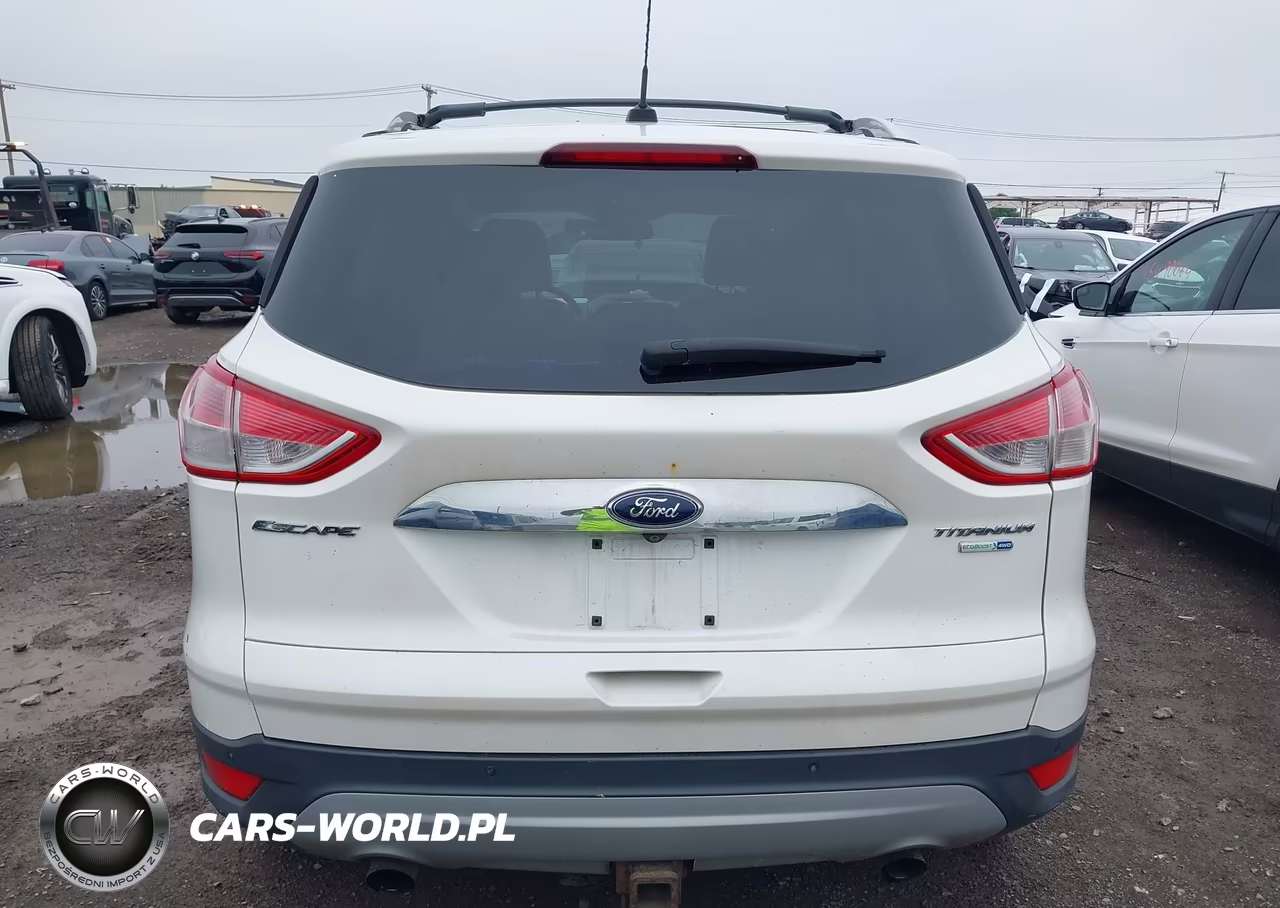 2015 Ford Escape Titanium VIN:1FMCU9J99FUC02402 - 16