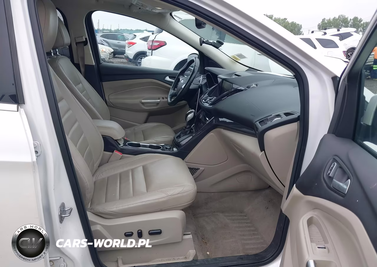 2015 Ford Escape Titanium VIN:1FMCU9J99FUC02402 - 5