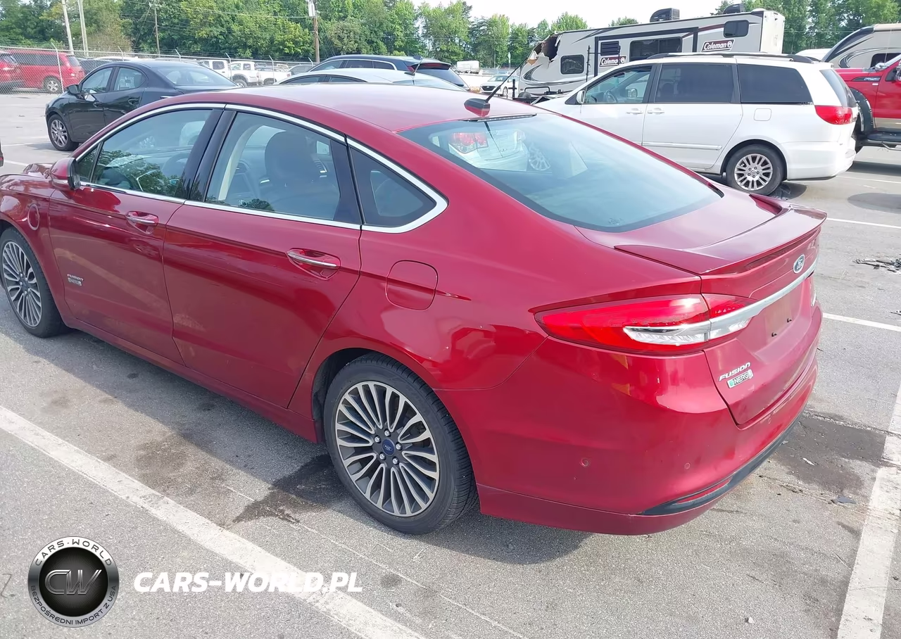 2017 Ford Fusion Energi Platinum-Titanium VIN:3FA6P0SU6HR152064 - 6