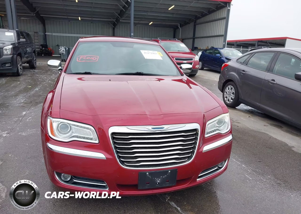2012 Chrysler 300 Limited VIN:2C3CCACG1CH133048 - 6