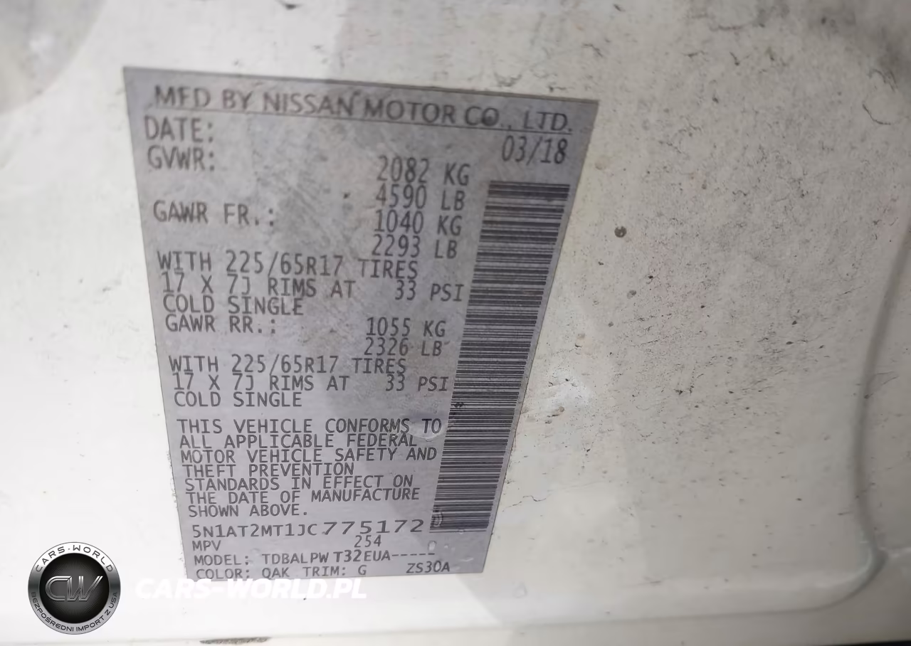 2018 Nissan Rogue S VIN:5N1AT2MT1JC775172 - 9