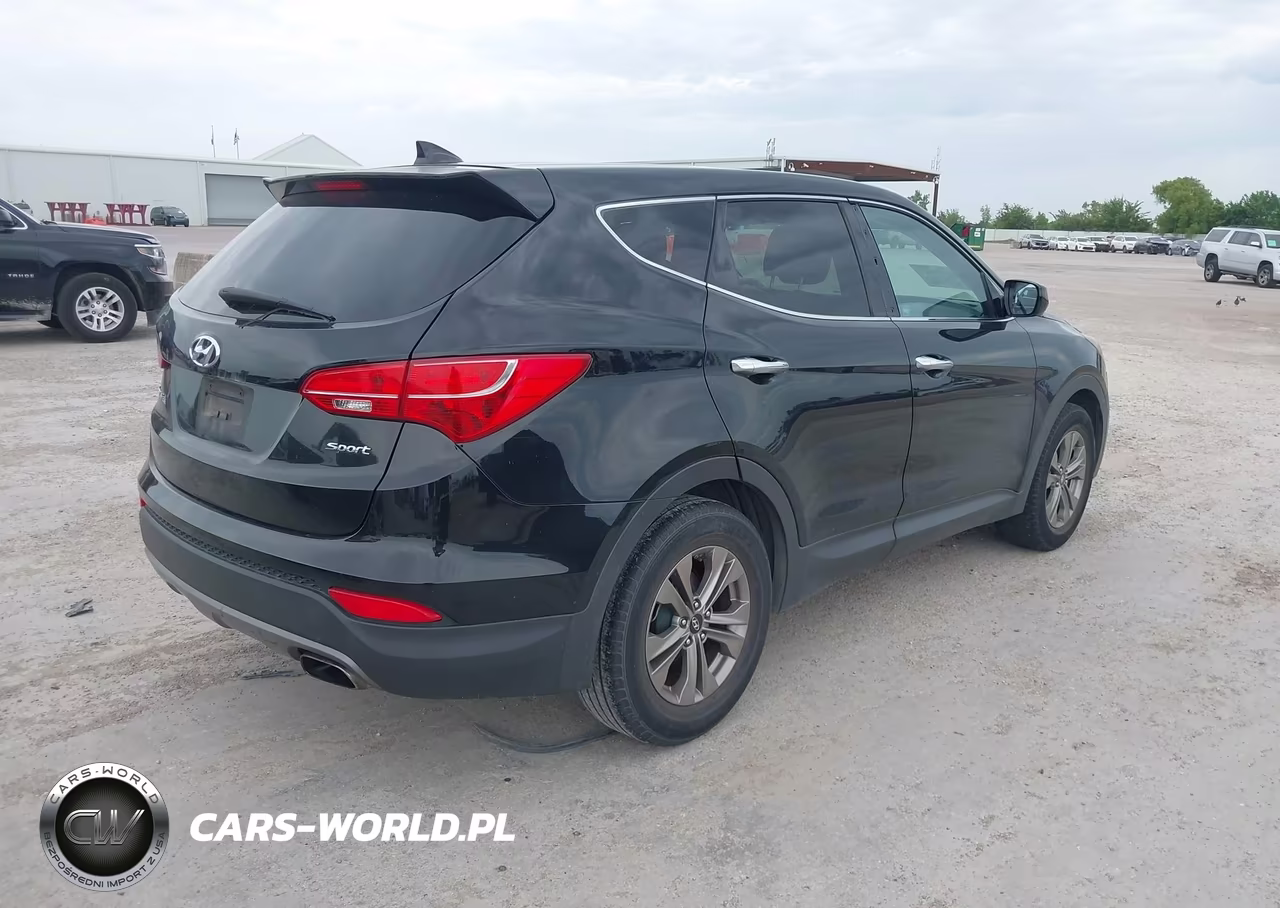 2016 Hyundai Santa Fe Sport 2.4L VIN:5XYZT3LB1GG331025 - 4