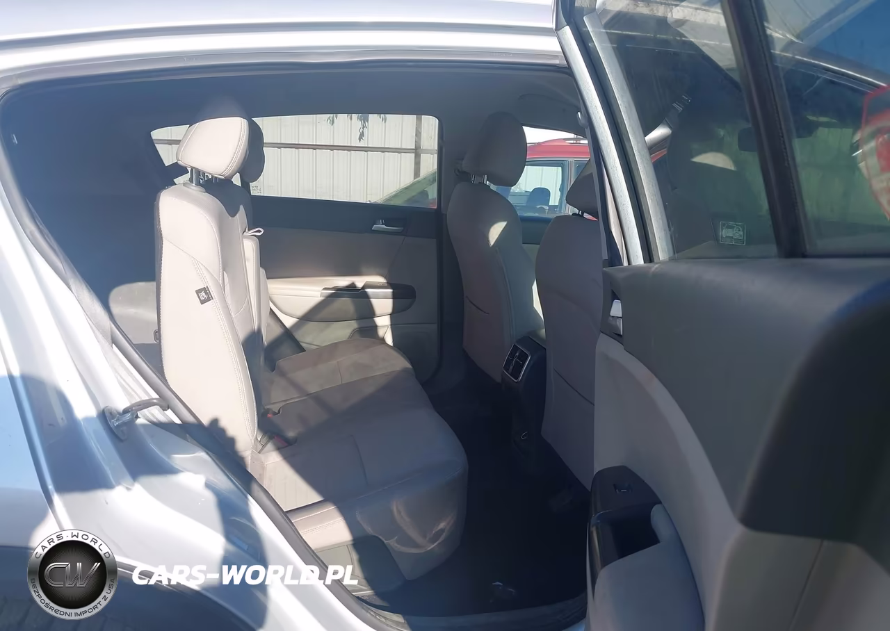 2018 Kia Sportage Lx VIN:KNDPMCAC8J7378296 - 8