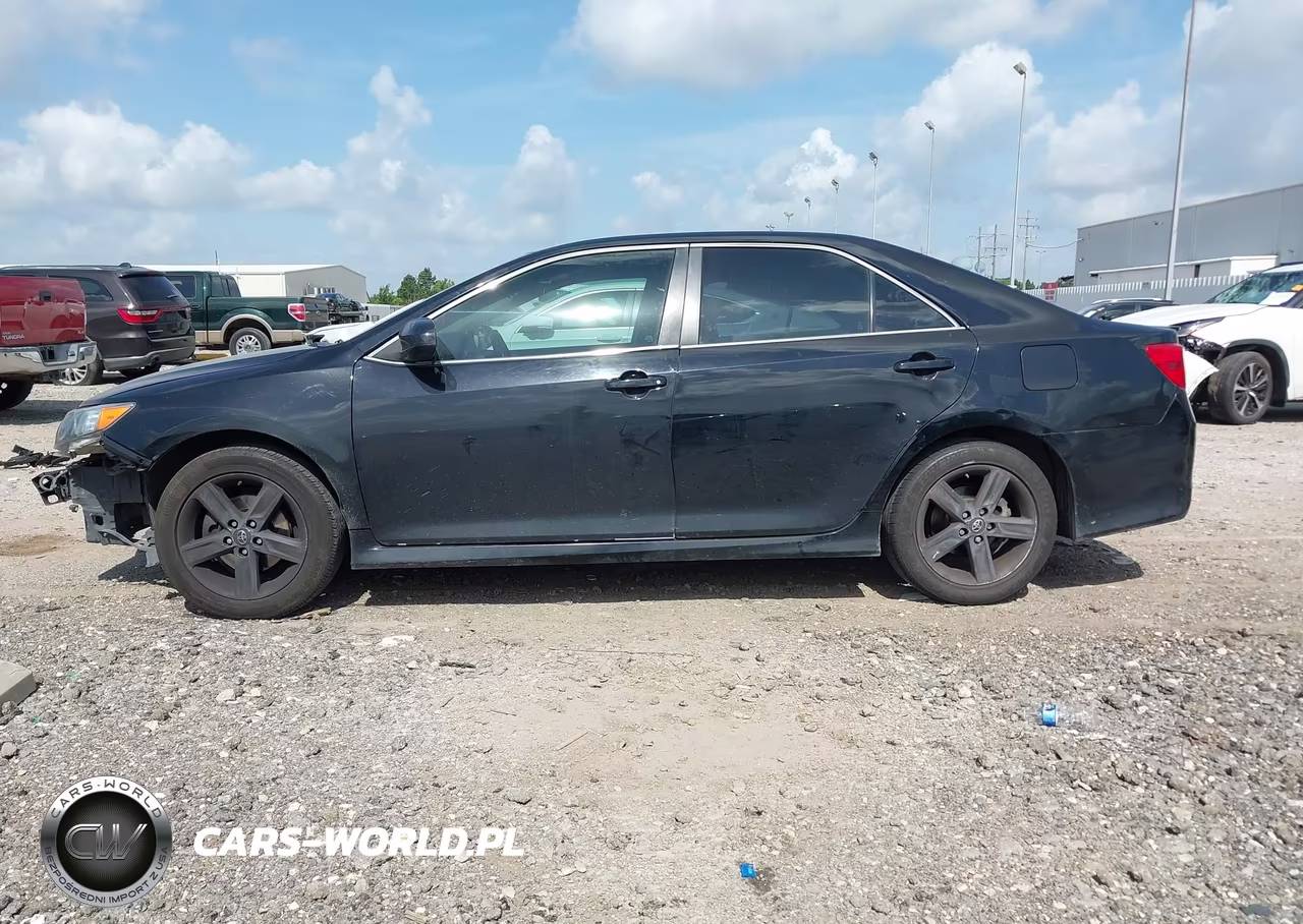 2012 Toyota Camry Se VIN:4T1BF1FK4CU175933 - 15