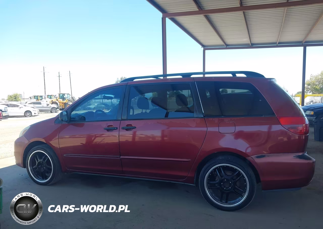 2004 Toyota Sienna Le VIN:5TDZA23C84S034356 - 14