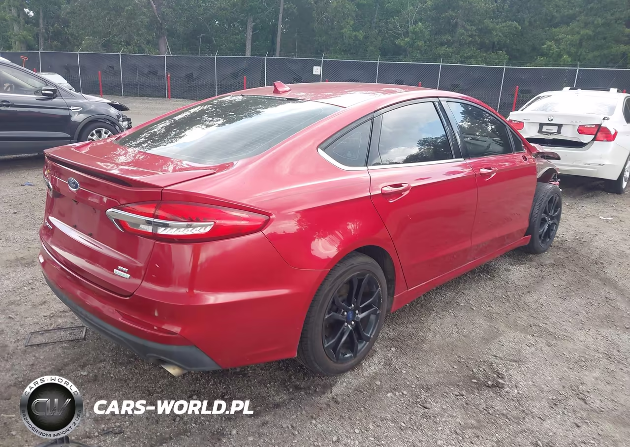 2020 Ford Fusion Se VIN:3FA6P0HDXLR102574 - 4