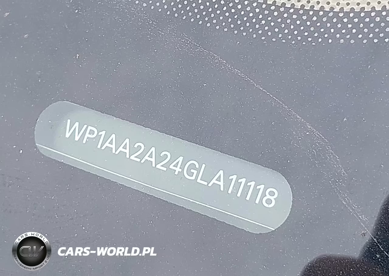 2016 Porsche Cayenne VIN:WP1AA2A24GLA11118 - 17