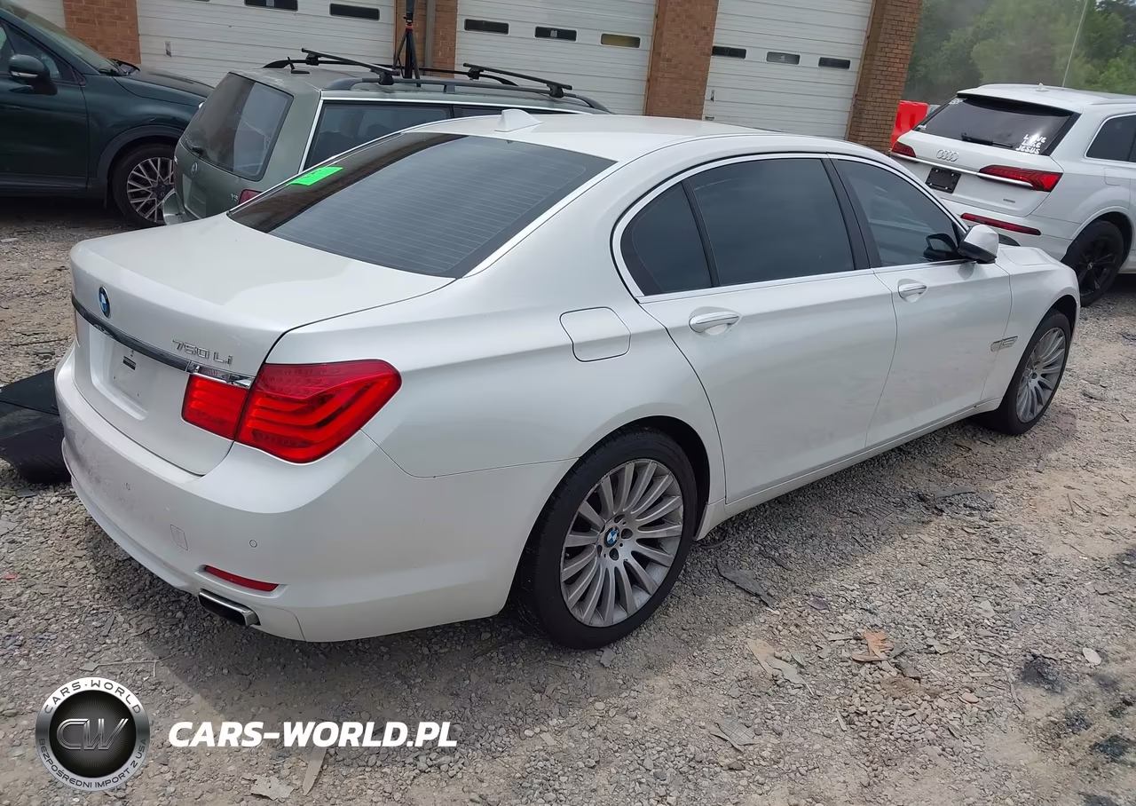 2009 BMW 750Li VIN:WBAKB83549CY61604 - 4