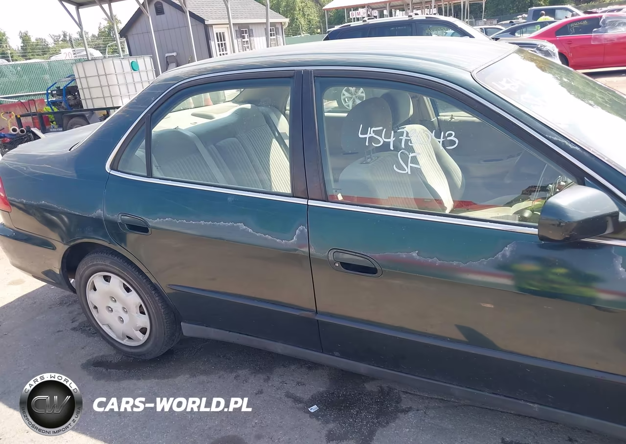 1998 Honda Accord Lx VIN:1HGCG5644WA268778 - 17