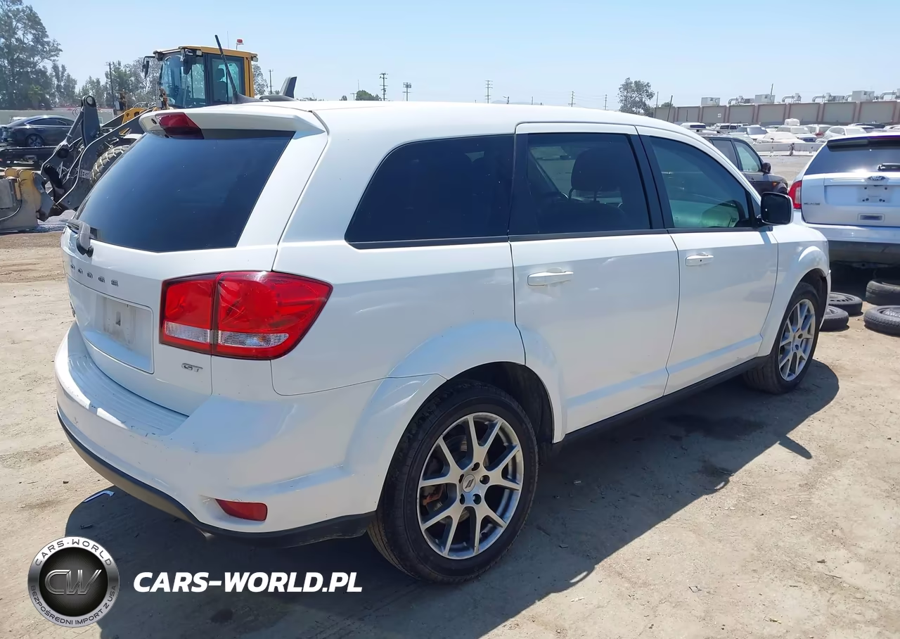2018 Dodge Journey Gt Awd VIN:3C4PDDEG9JT469964 - 4
