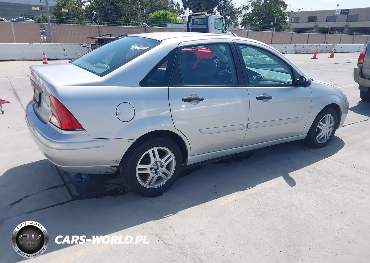 2003 Ford Focus Se VIN:1FAFP34Z13W281913 - 4