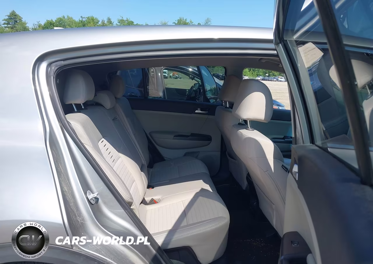 2020 Kia Sportage Lx VIN:KNDPMCAC8L7825051 - 8