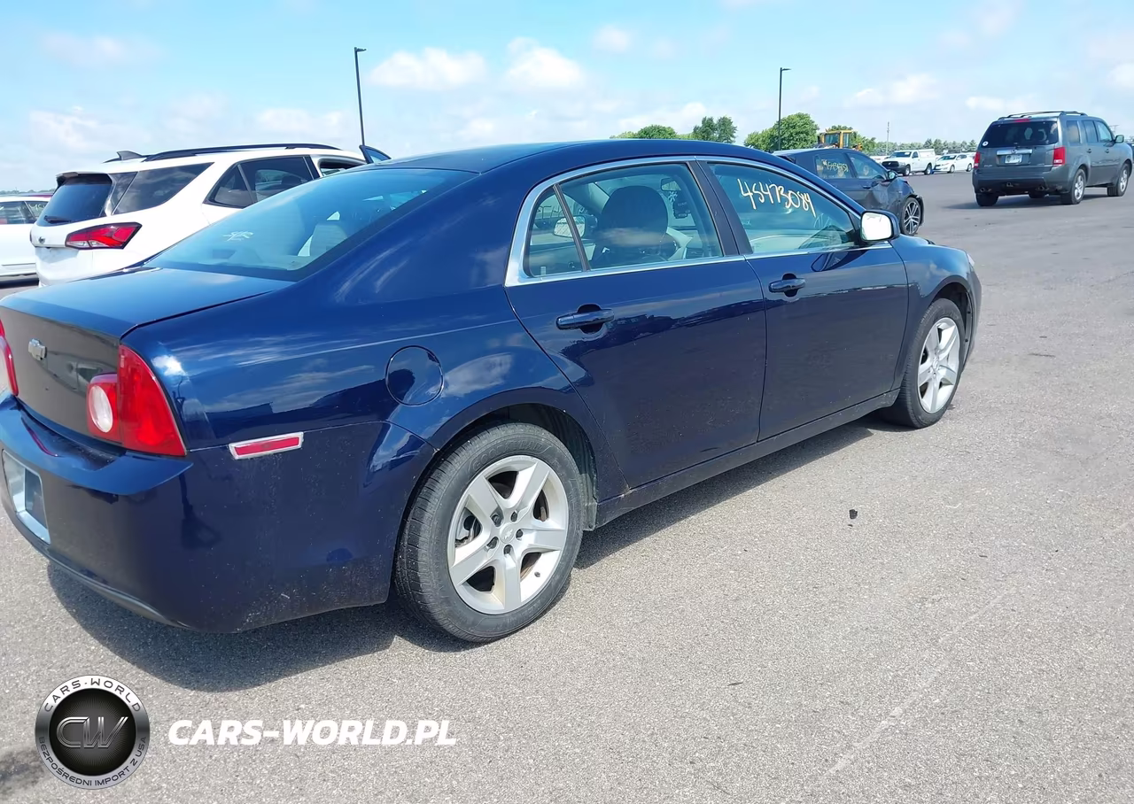2010 Chevrolet Malibu Ls VIN:1G1ZA5E09AF105279 - 4