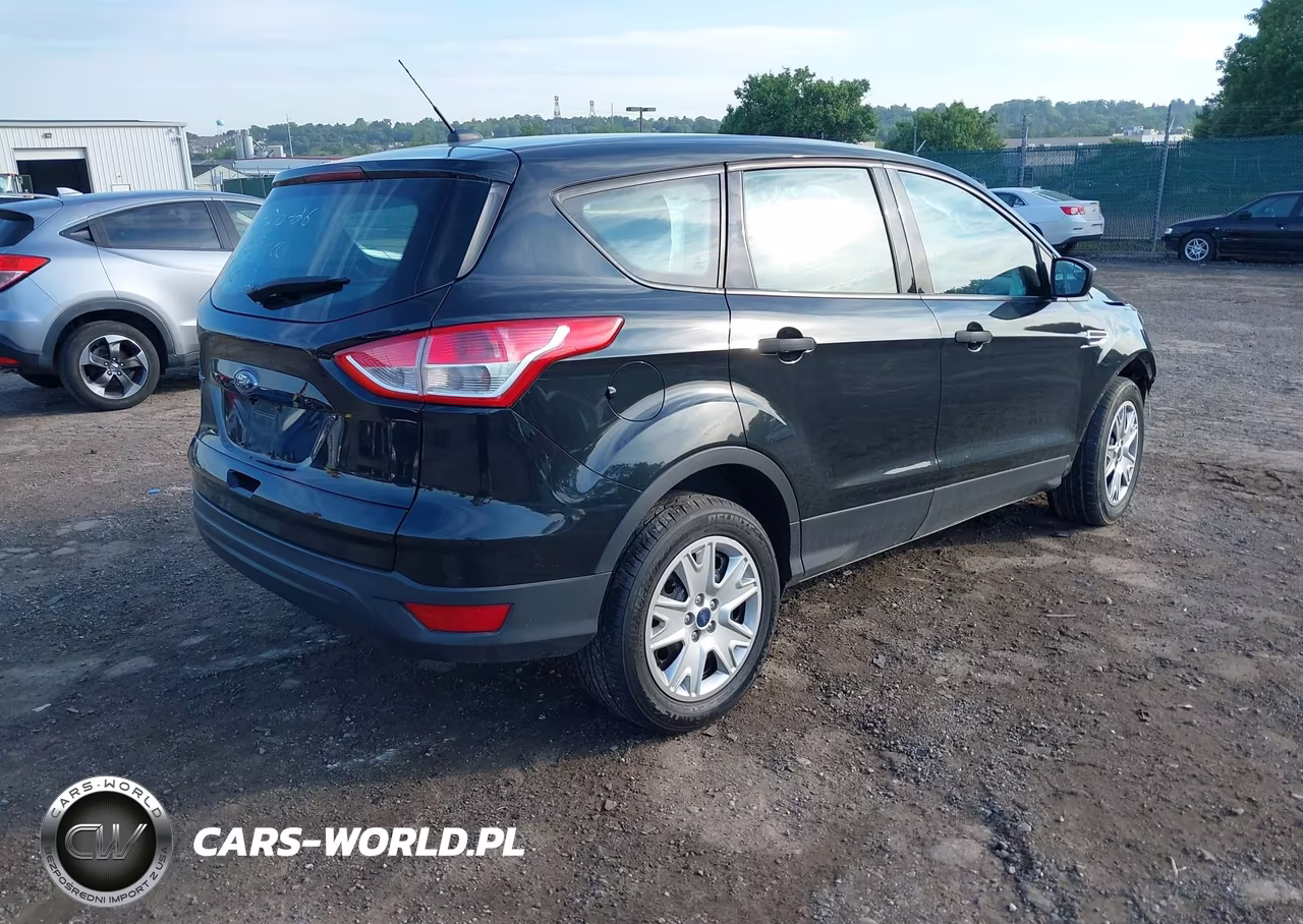 2014 Ford Escape S VIN:1FMCU0F78EUB21361 - 4