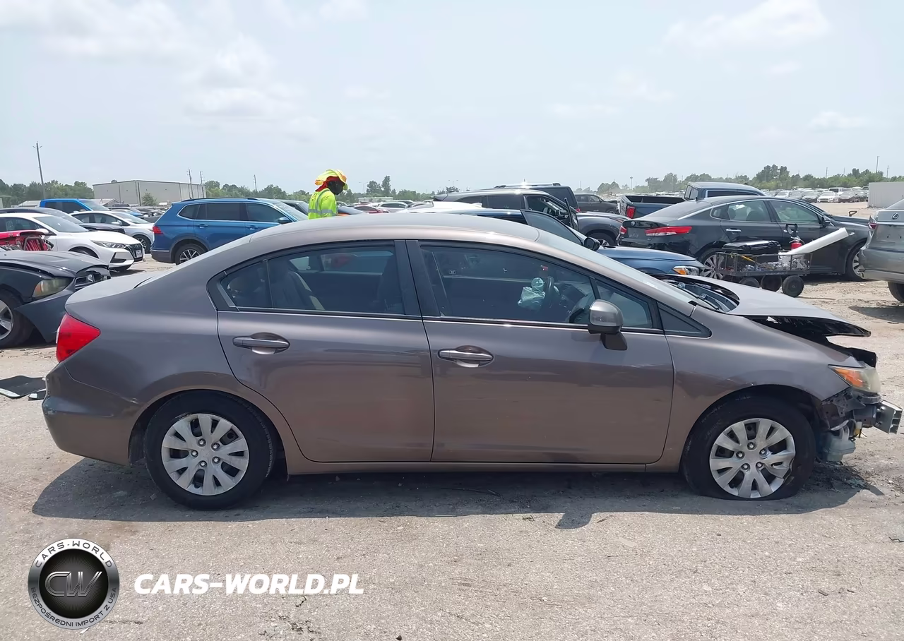 2012 HONDA CIVIC LX VIN:2HGFB2F55CH524541 - 14