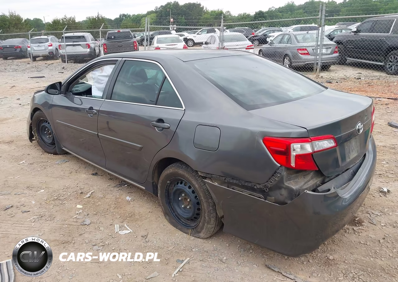 2014 Toyota Camry Le VIN:4T1BF1FK9EU389495 - 3