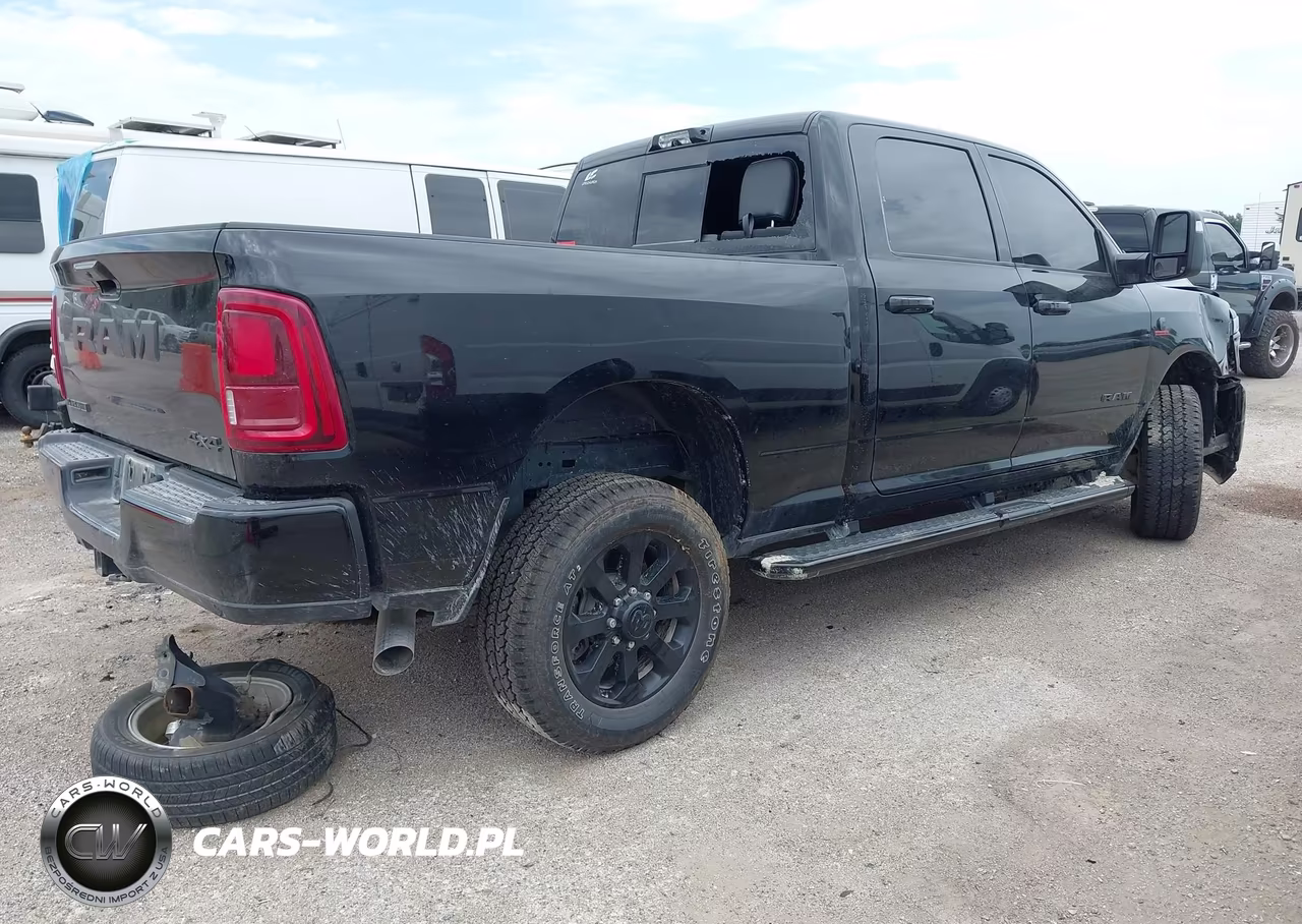 2026 Ram 2500 Laramie 4X4 6'4 Box VIN:3C6UR5FL1TG287913 - 4