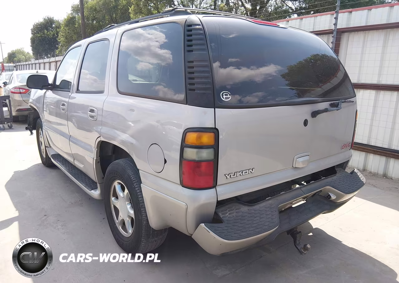 2004 GMC Yukon Denali VIN:1GKEK63U64J201858 - 3