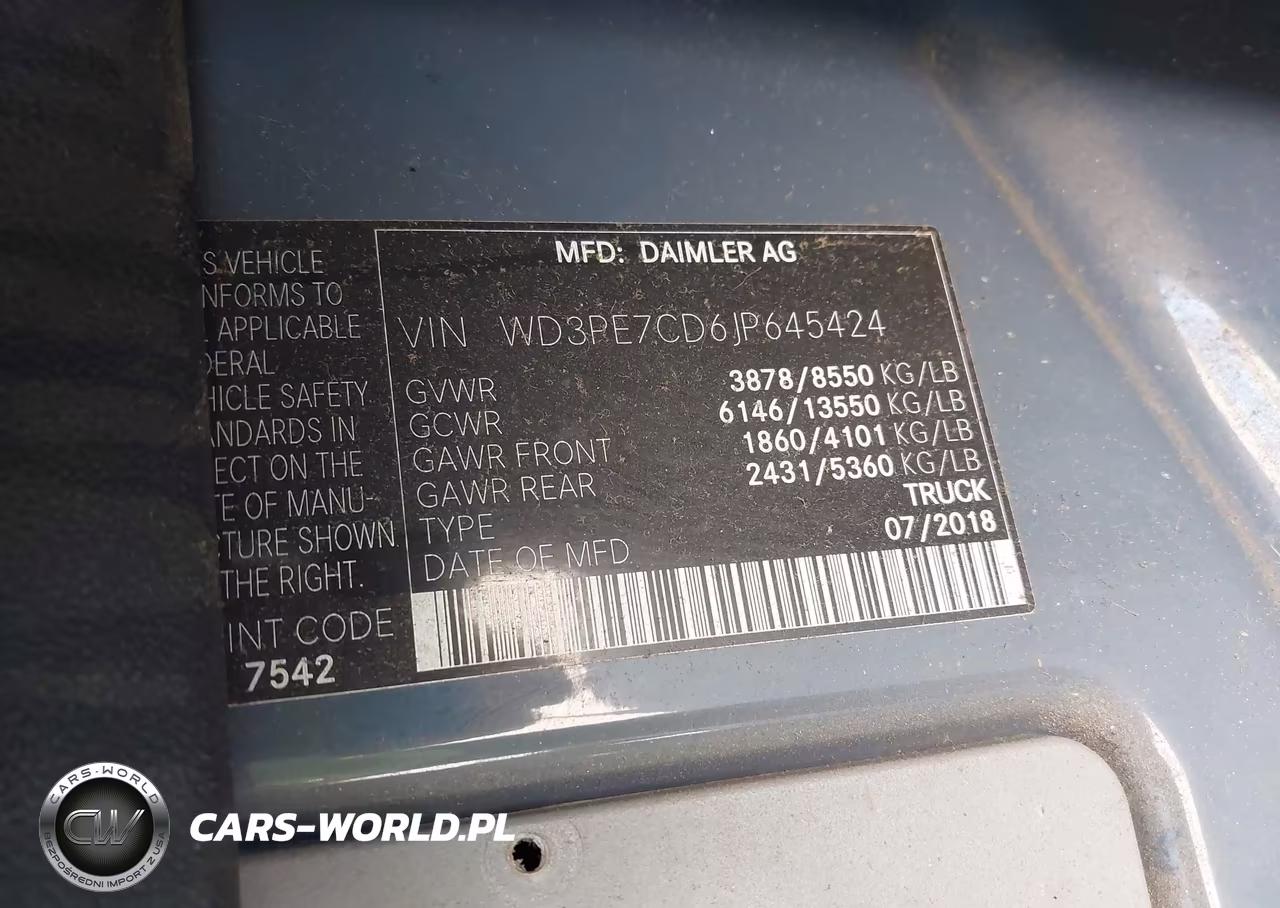 2018 Mercedes-Benz Sprinter 2500 Standard Roof V6 VIN:WD3PE7CD6JP645424 - 9