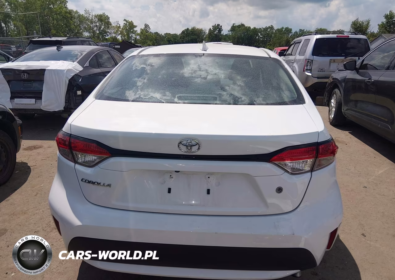 2021 Toyota Corolla L VIN:5YFDPMAE8MP158659 - 17