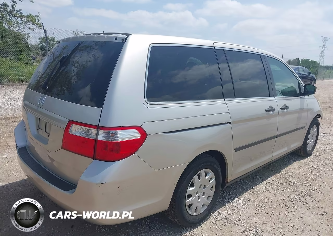 2006 Honda Odyssey Lx VIN:5FNRL38216B112550 - 4