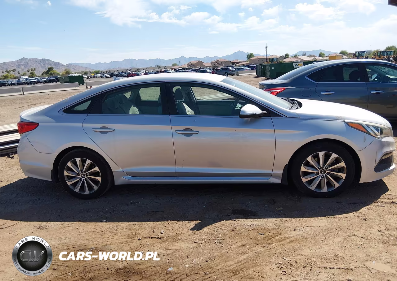 2015 Hyundai Sonata Sport VIN:5NPE34AF2FH229086 - 13