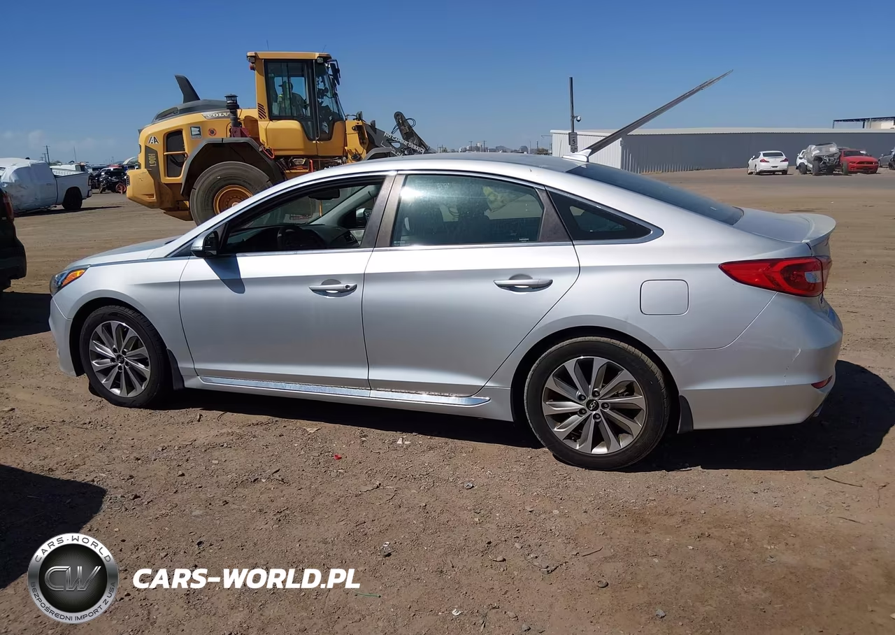 2015 Hyundai Sonata Sport VIN:5NPE34AF2FH229086 - 14