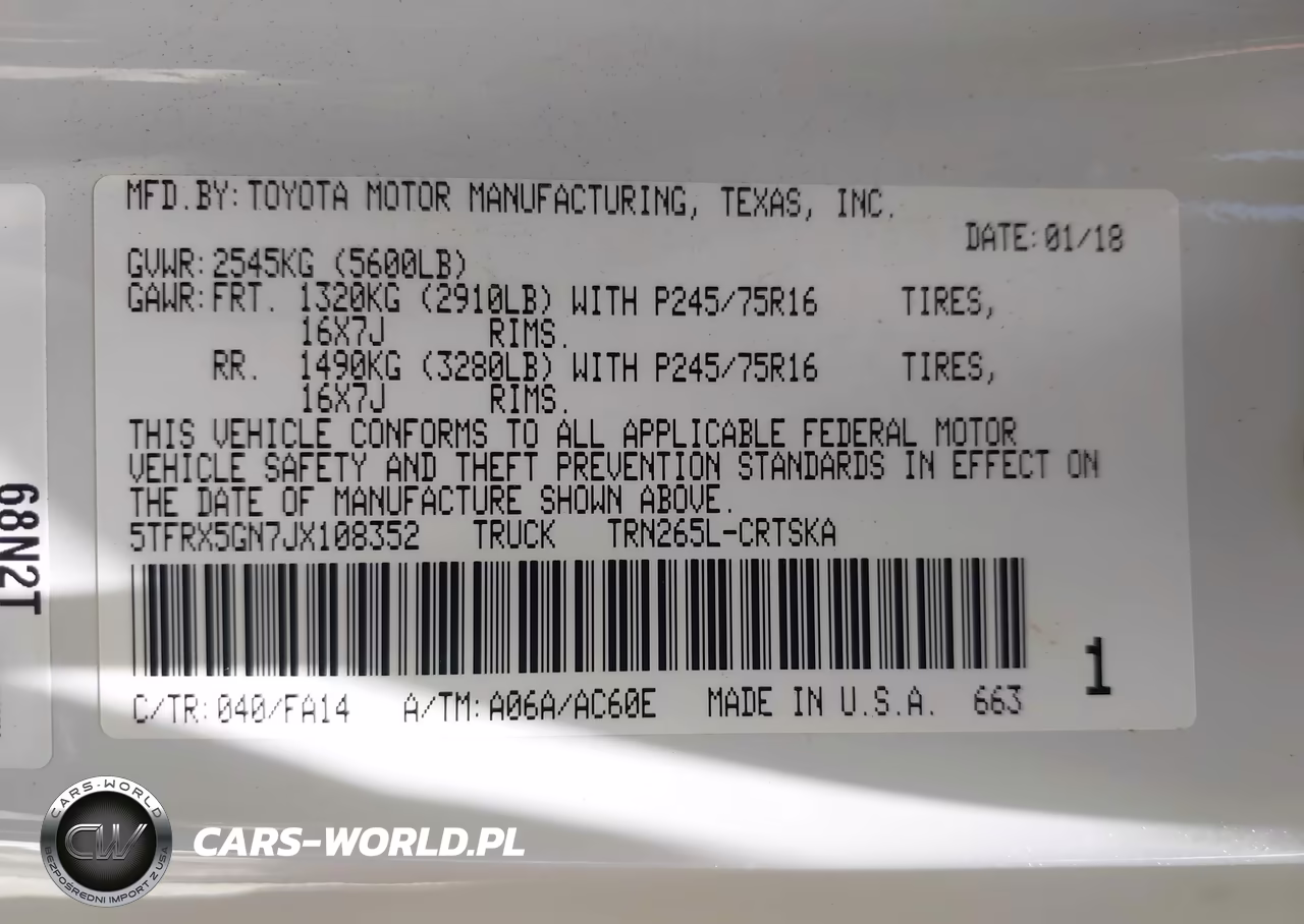 2018 Toyota Tacoma Sr VIN:5TFRX5GN7JX108352 - 9