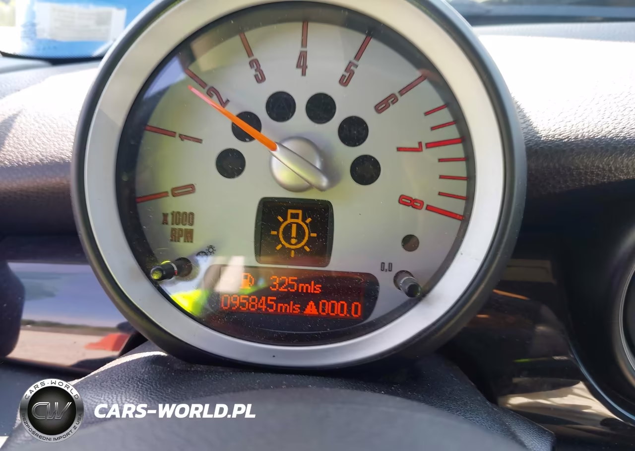 2008 Mini Cooper S Clubman VIN:WMWMM33538TP72028 - 7