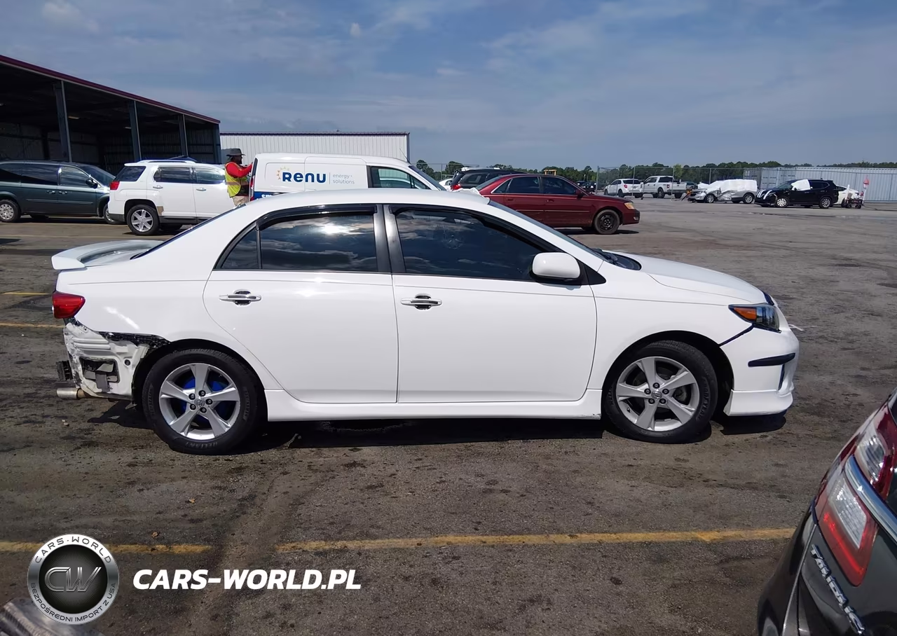 2011 Toyota Corolla S VIN:2T1BU4EE8BC570751 - 14
