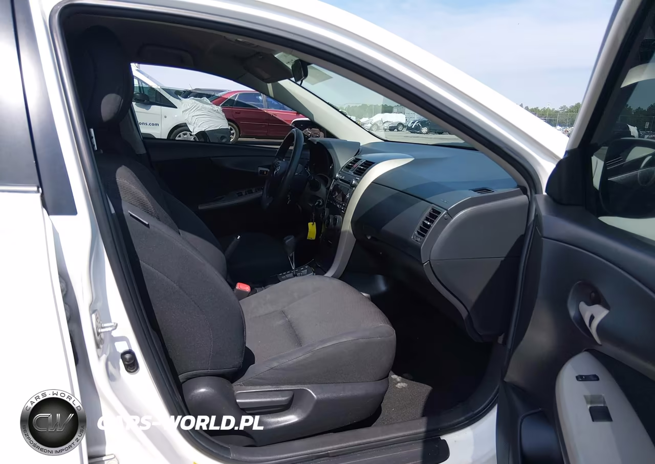 2011 Toyota Corolla S VIN:2T1BU4EE8BC570751 - 5