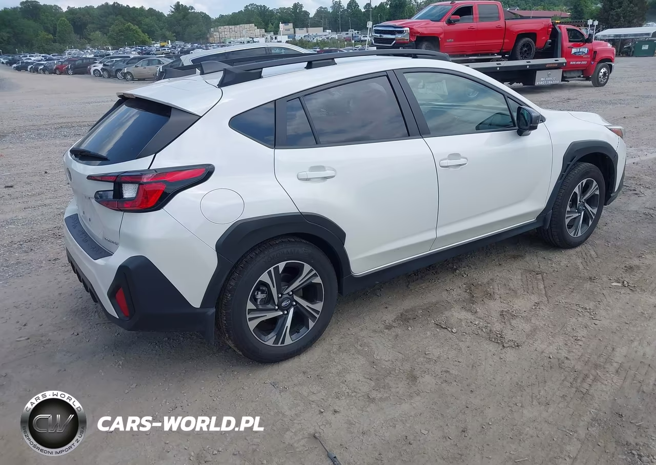 2024 Subaru Crosstrek Premium VIN:JF2GUADC0R8887676 - 4