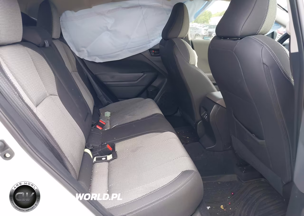 2024 Subaru Crosstrek Premium VIN:JF2GUADC0R8887676 - 8