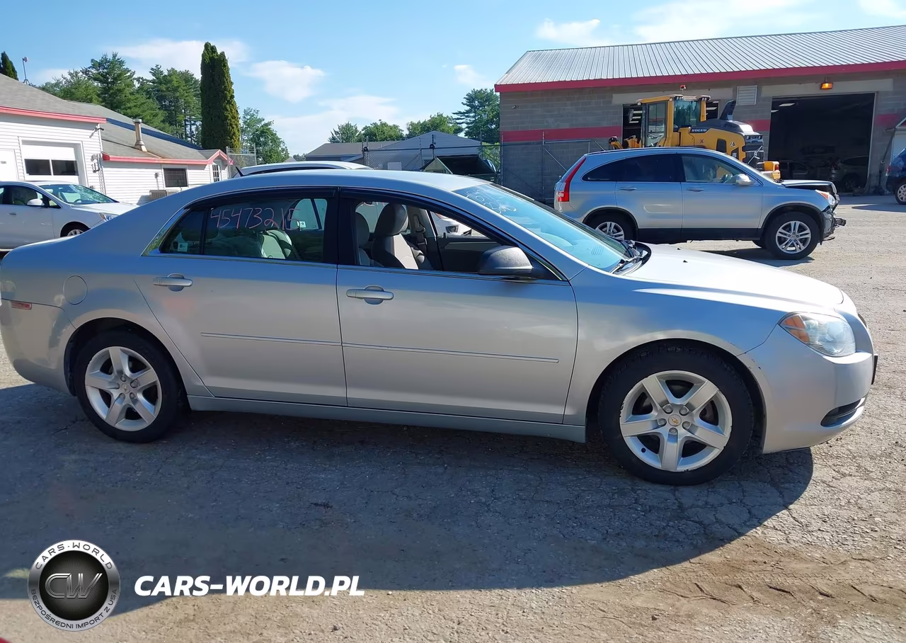 2011 Chevrolet Malibu Ls VIN:1G1ZB5E13BF127303 - 14