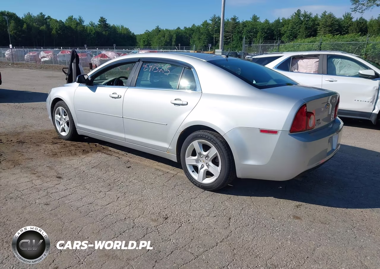 2011 Chevrolet Malibu Ls VIN:1G1ZB5E13BF127303 - 3