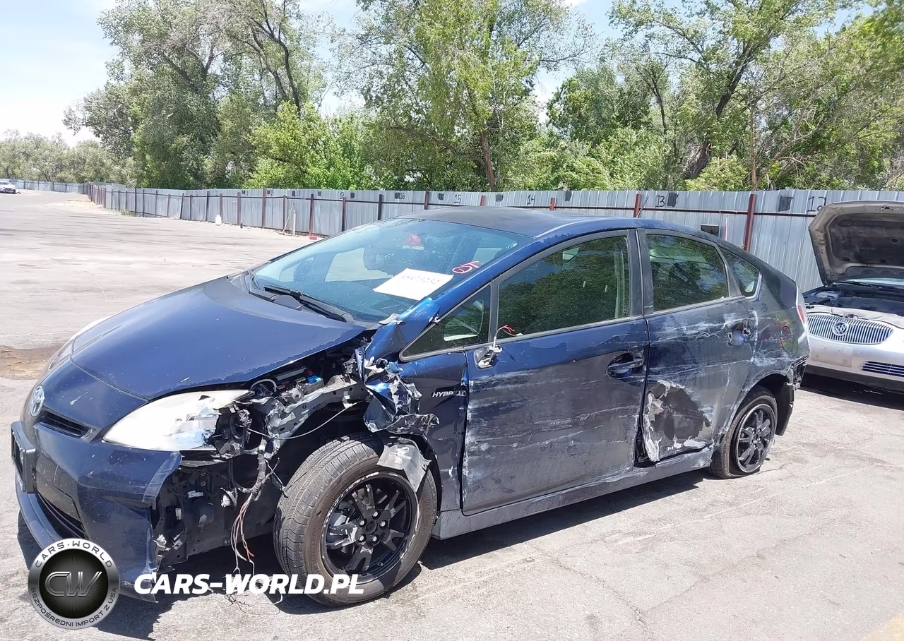 2012 Toyota Prius Three VIN:JTDKN3DU2C1508087 - 6
