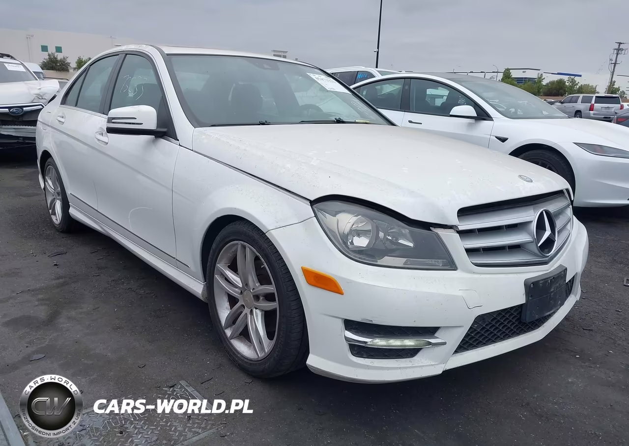 2013 Mercedes-Benz C 250 Sport