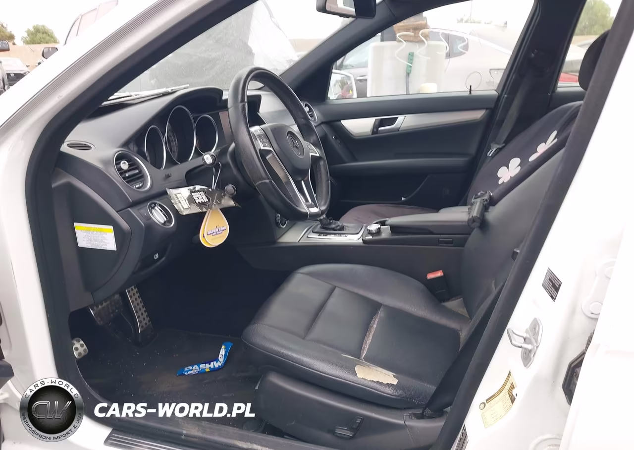 2013 Mercedes-Benz C 250 Sport VIN:WDDGF4HB4DR266932 - 5