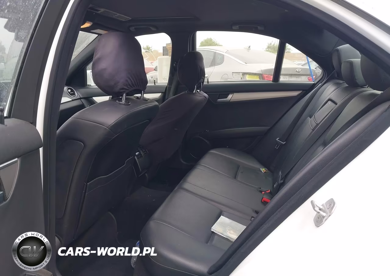 2013 Mercedes-Benz C 250 Sport VIN:WDDGF4HB4DR266932 - 8